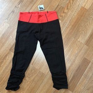 Victoria’s Secret leggings